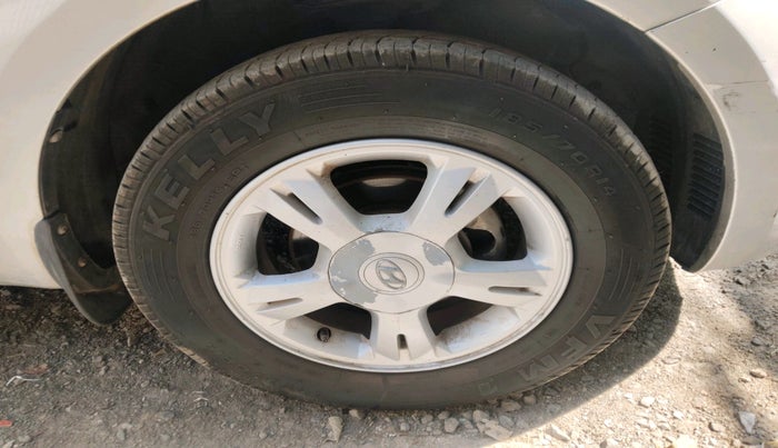 2012 Hyundai i20 SPORTZ 1.2, Petrol, Manual, 1,94,751 km, tyre