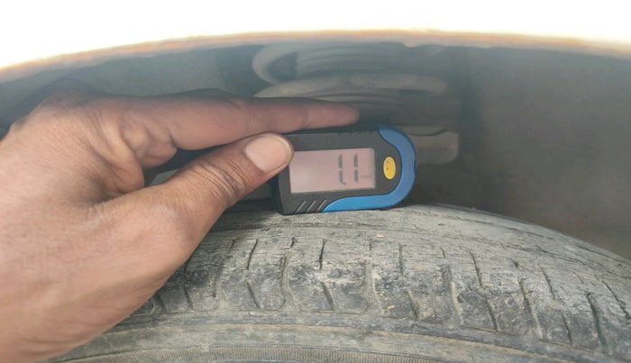 2011 Hyundai Santro Xing GL PLUS, Petrol, Manual, 89,071 km, tyre