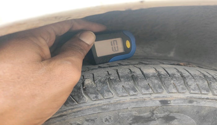 2011 Hyundai Santro Xing GL PLUS, Petrol, Manual, 89,071 km, tyre