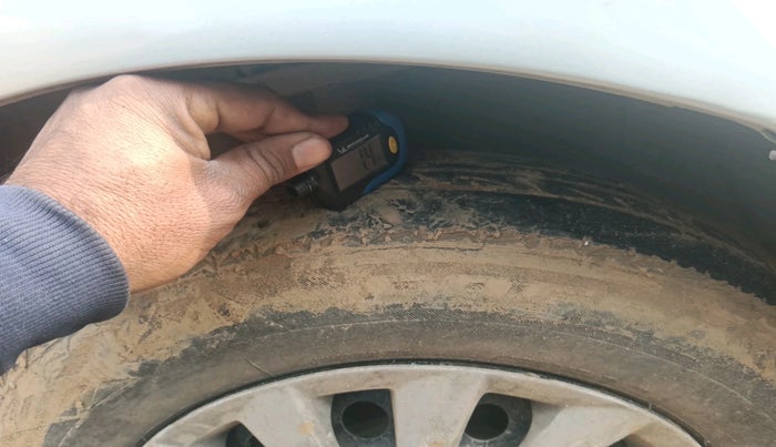 2012 Maruti Swift VDI, Diesel, Manual, 1,61,322 km, tyre