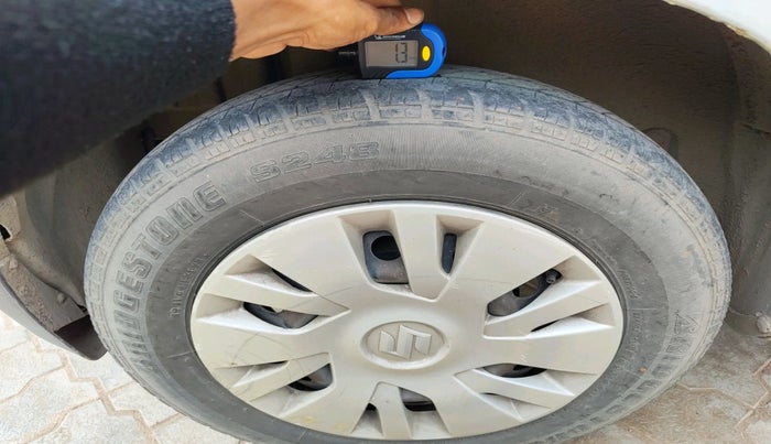 2014 Maruti Swift VDI, Diesel, Manual, 1,08,949 km, tyre