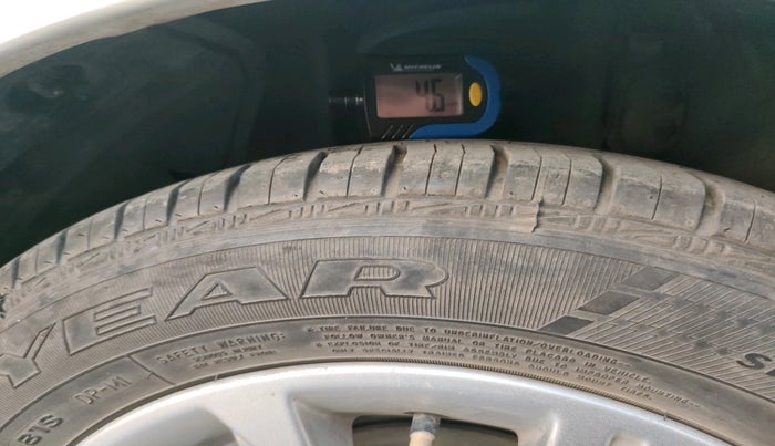 2018 Tata Tiago XZ PETROL, Petrol, Manual, 50,990 km, tyre