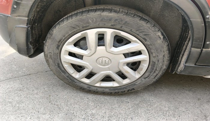 2016 Maruti Vitara Brezza VDI (O), Diesel, Manual, 1,41,705 km, tyre