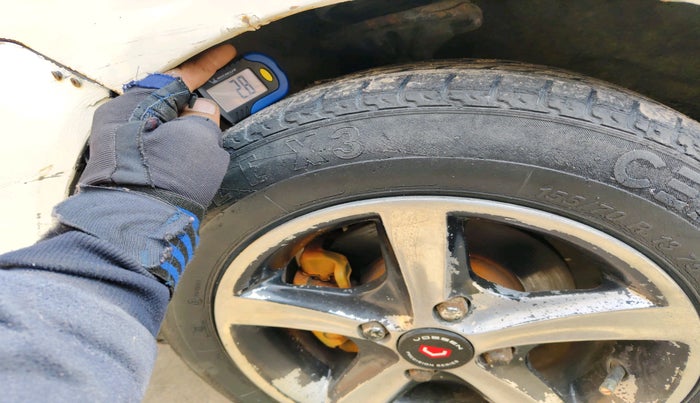 2012 Hyundai Santro Xing GL, Petrol, Manual, 1,04,759 km, tyre