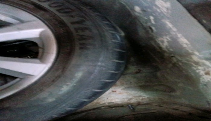 2010 Ford Figo TITANIUM 1.4 DIESEL, Diesel, Manual, 1,03,204 km, tyre