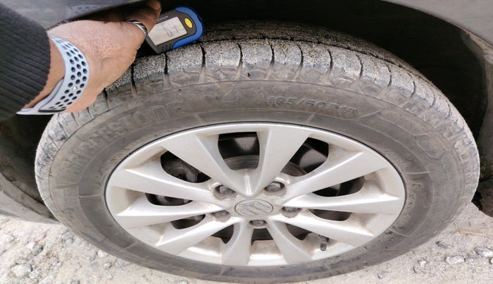 2014 Maruti Ertiga ZDI, Diesel, Manual, 1,34,796 km, tyre