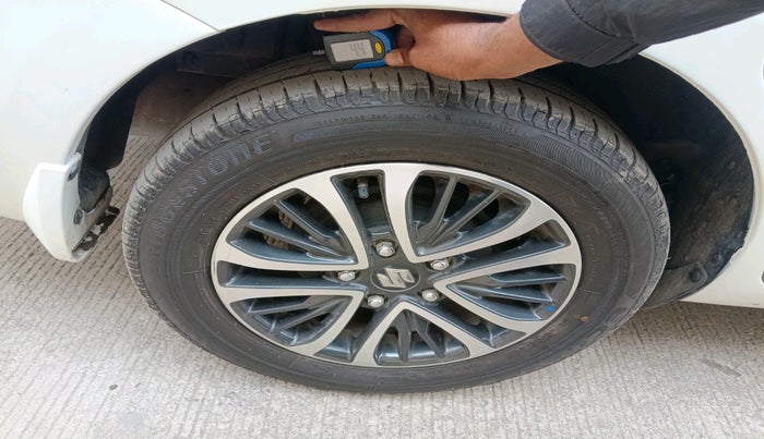 2024 Maruti Ertiga ZXI (O) CNG, Petrol, Manual, 20,605 km, tyre