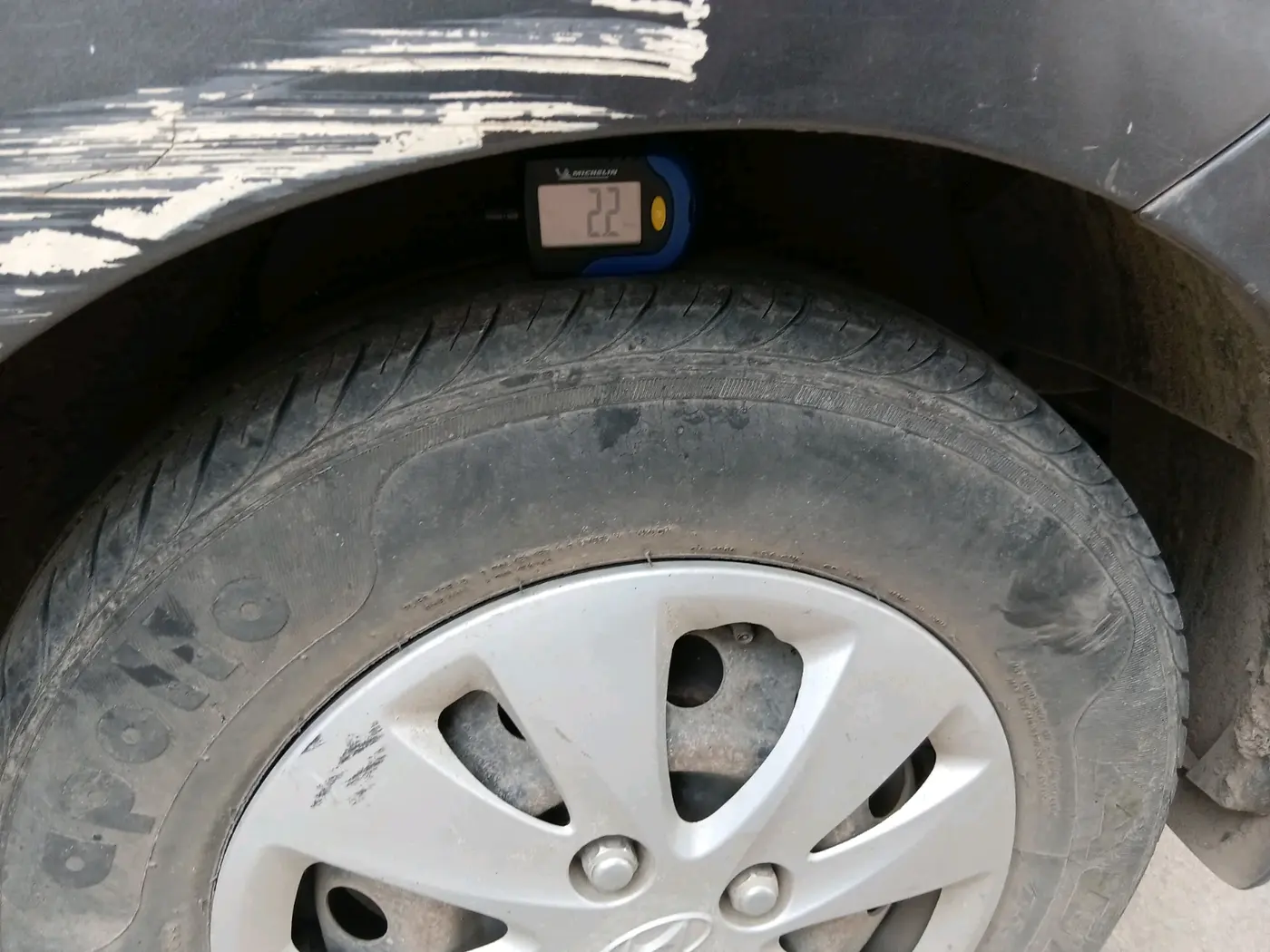 2012 Hyundai i10 MAGNA 1.2, Petrol, Manual, 30,062 km, tyre