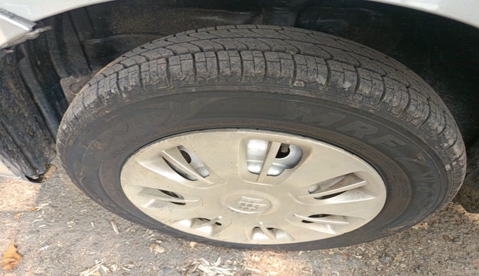 2012 Maruti Wagon R 1.0 LXI, Petrol, Manual, 29,427 km, tyre