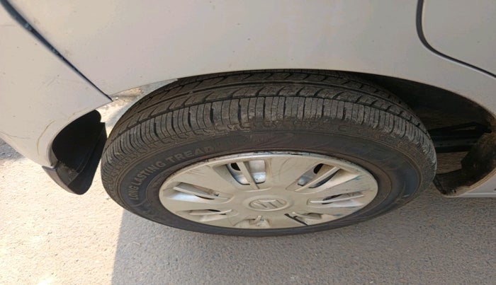 2012 Maruti Wagon R 1.0 LXI, Petrol, Manual, 29,427 km, tyre