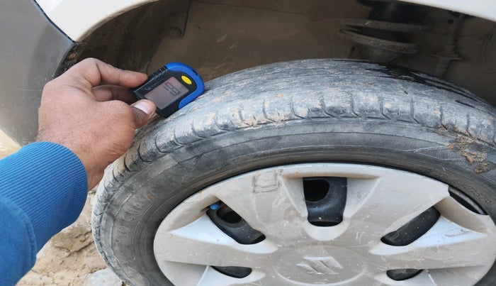 2014 Maruti Alto K10 VXI, Petrol, Manual, 86,193 km, tyre