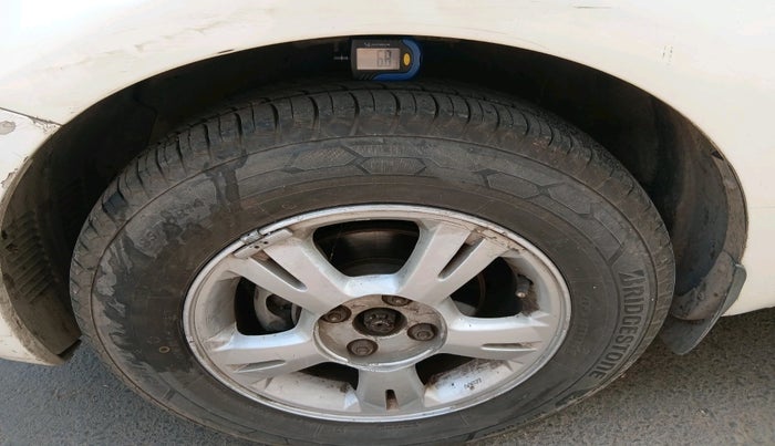 2011 Hyundai i20 SPORTZ 1.2, Petrol, Manual, 1,10,237 km, tyre