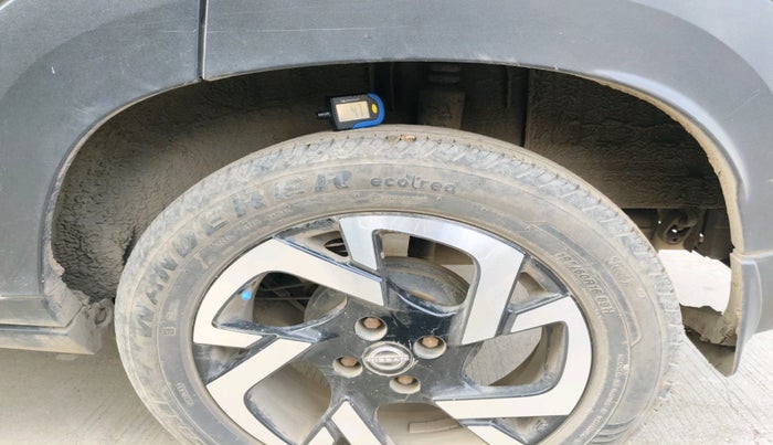 2021 Nissan MAGNITE XV MT, Petrol, Manual, 46,697 km, tyre