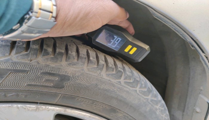 2014 Honda City 1.5L I-DTEC V, Diesel, Manual, 87,047 km, tyre