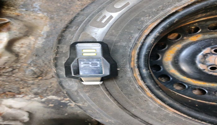 2014 Honda City 1.5L I-DTEC V, Diesel, Manual, 87,047 km, tyre