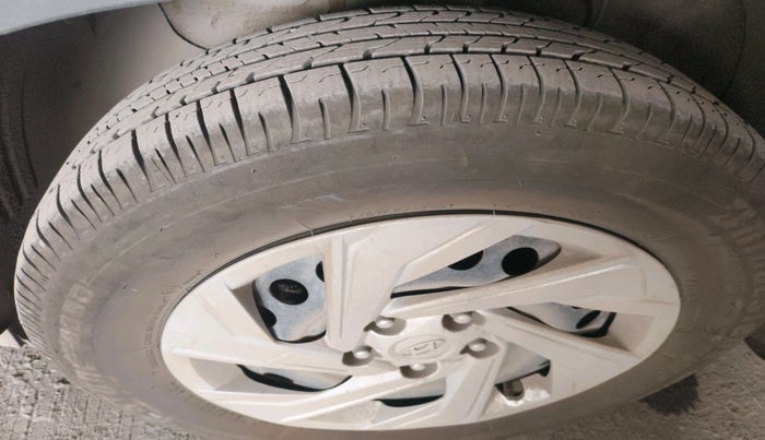 2021 Hyundai Creta EX 1.5 PETROL, Petrol, Manual, 46,642 km, tyre