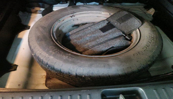 2021 Hyundai Creta EX 1.5 PETROL, Petrol, Manual, 46,642 km, tyre