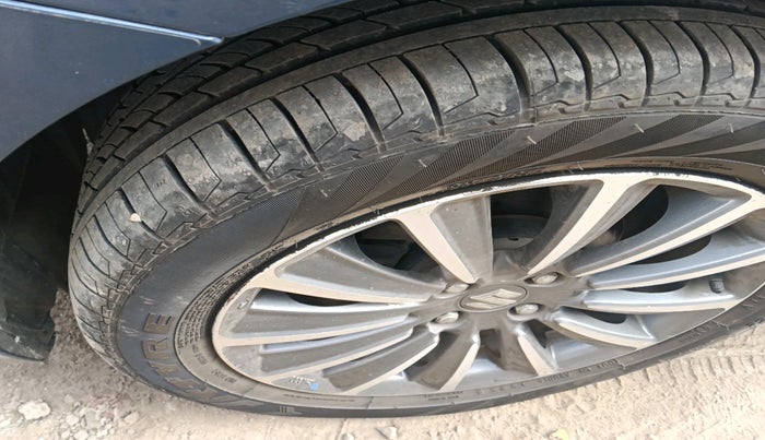 2018 Maruti Ciaz ALPHA 1.5 SHVS PETROL, Petrol, Manual, 48,880 km, tyre