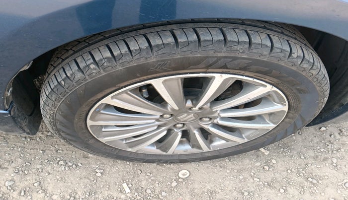 2018 Maruti Ciaz ALPHA 1.5 SHVS PETROL, Petrol, Manual, 48,880 km, tyre