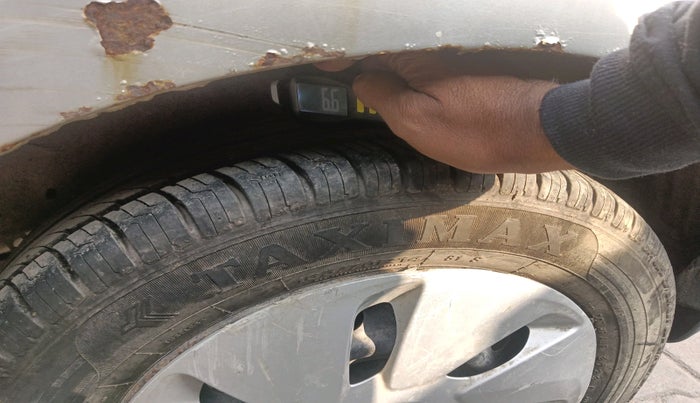 2015 Maruti Celerio VXI, Petrol, Manual, 38,742 km, tyre