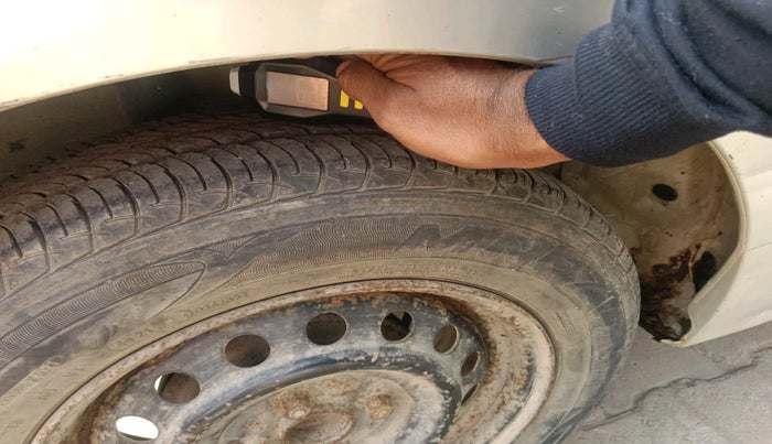 2015 Maruti Celerio VXI, Petrol, Manual, 38,742 km, tyre