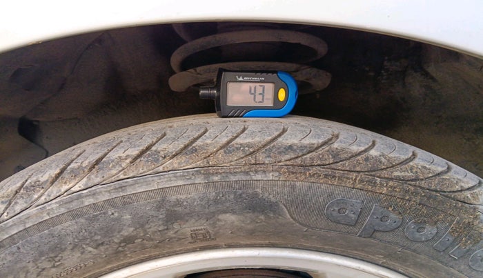 2010 Hyundai i20 SPORTZ 1.2, Petrol, Manual, 37,328 km, tyre