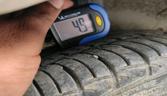 2015 Maruti Celerio VXI AMT, Petrol, Automatic, 88,465 km, tyre