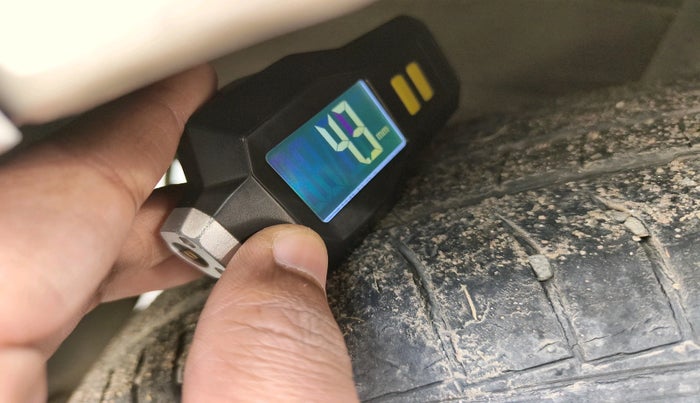 2019 Hyundai NEW SANTRO MAGNA, Petrol, Manual, 40,761 km, tyre