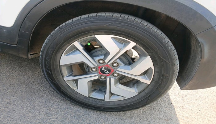 2021 KIA SONET GTX PLUS 1.0 DCT, Petrol, Automatic, 50,758 km, tyre