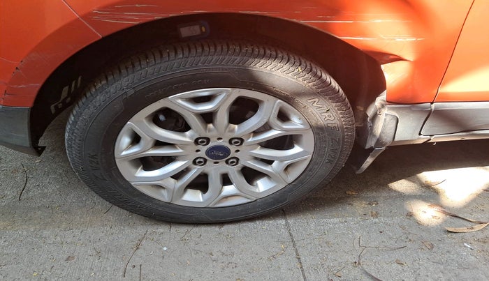 2015 Ford Ecosport TITANIUM 1.5L DIESEL, Diesel, Manual, 80,499 km, tyre