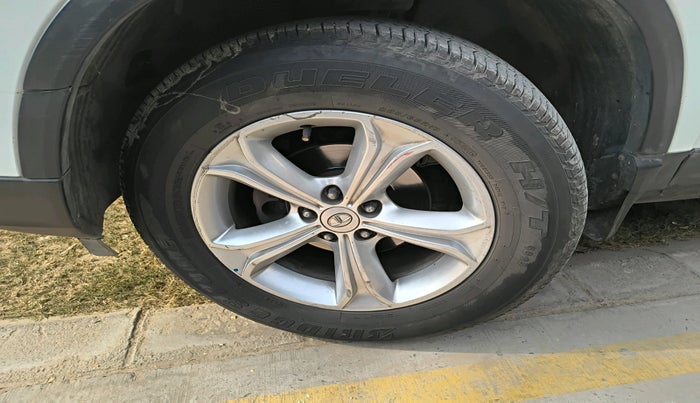 2019 Tata Harrier XZ 2.0L, Diesel, Manual, 1,29,440 km, tyre