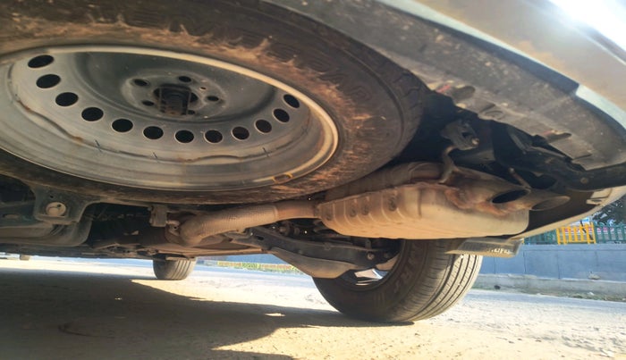 2024 Mahindra XUV700 MX Petrol MT 7 STR, Petrol, Manual, 36,321 km, tyre