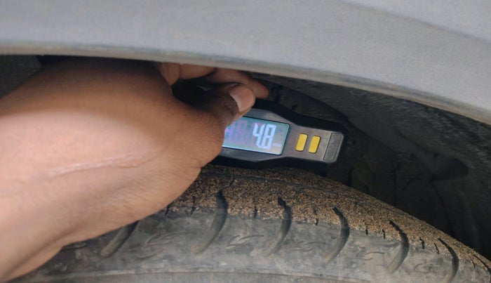 2022 KIA CARENS LUXURY PLUS 1.5 DIESEL AT 6 STR, Diesel, Automatic, 32,665 km, tyre