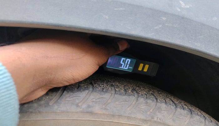 2022 KIA CARENS LUXURY PLUS 1.5 DIESEL AT 6 STR, Diesel, Automatic, 32,665 km, tyre