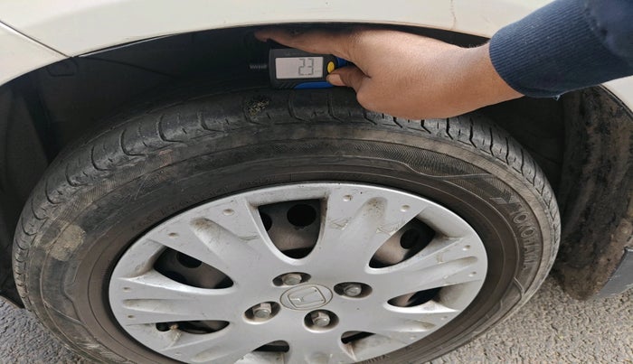 2014 Honda Amaze 1.2L I-VTEC S, Petrol, Manual, 90,143 km, tyre