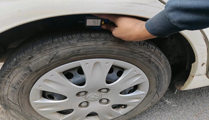 2014 Honda Amaze 1.2L I-VTEC S, Petrol, Manual, 90,143 km, tyre