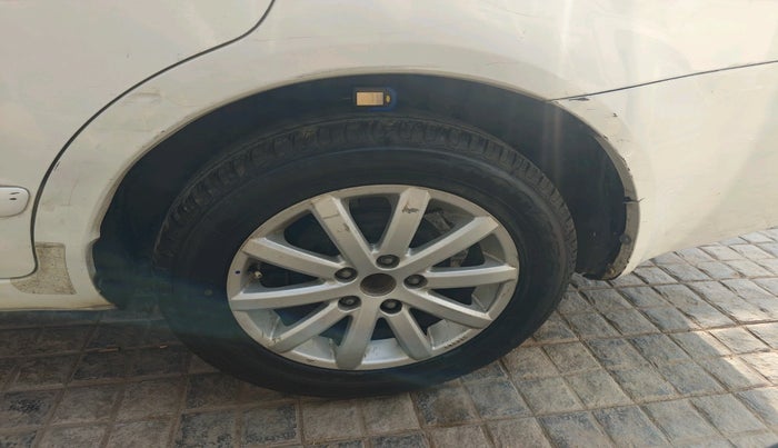 2013 Maruti SX4 ZXI OPT, Petrol, Manual, 88,564 km, tyre
