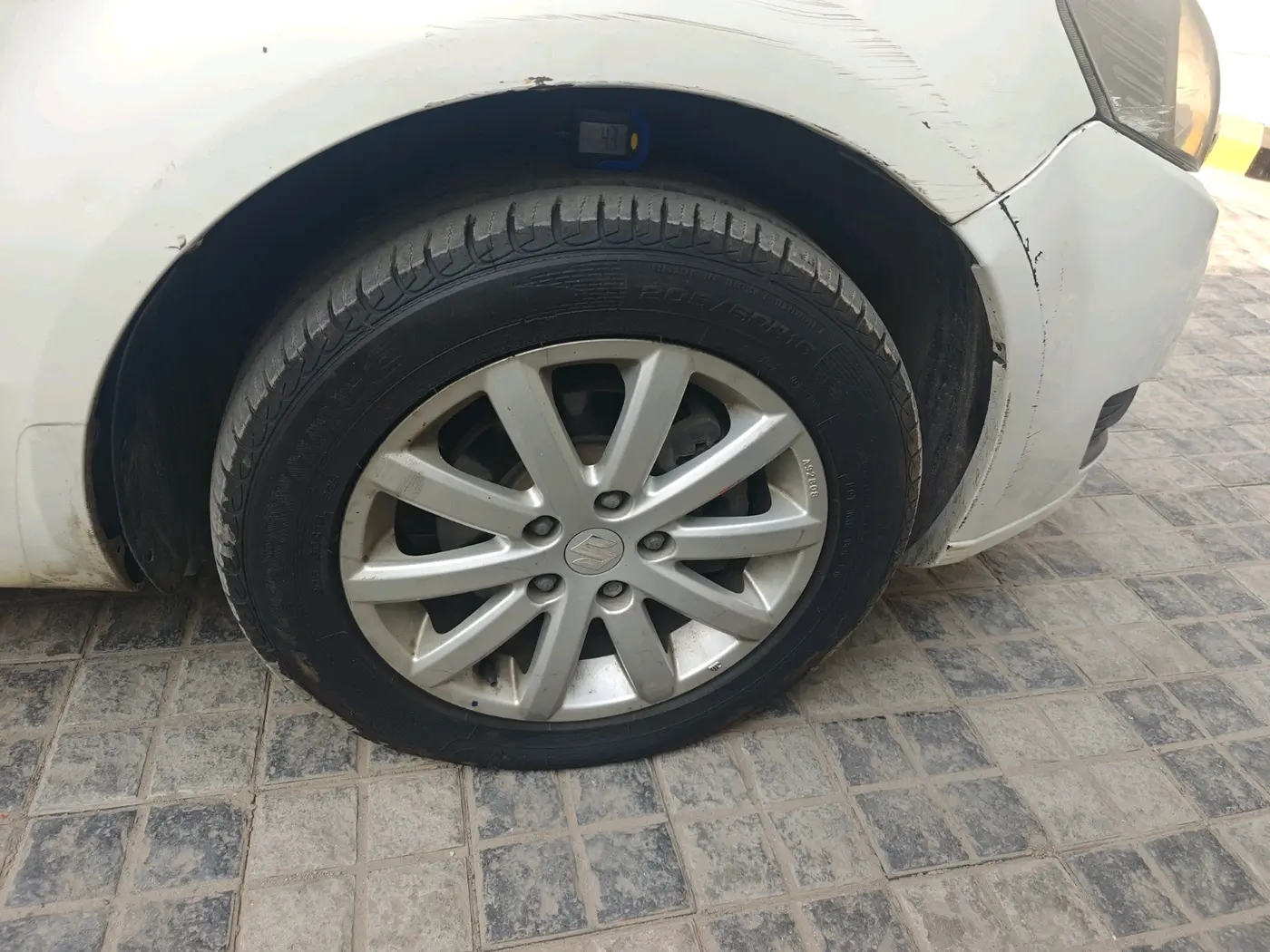 2013 Maruti SX4 ZXI OPT, Petrol, Manual, 88,564 km, tyre
