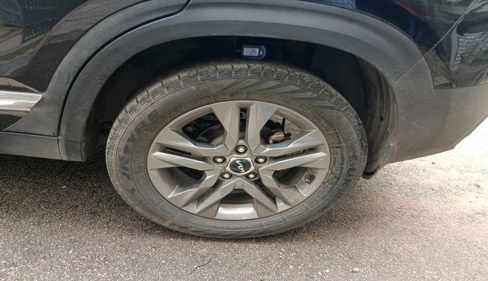 2022 KIA SELTOS HTX DIESEL 1.5, Diesel, Manual, 46,300 km, tyre