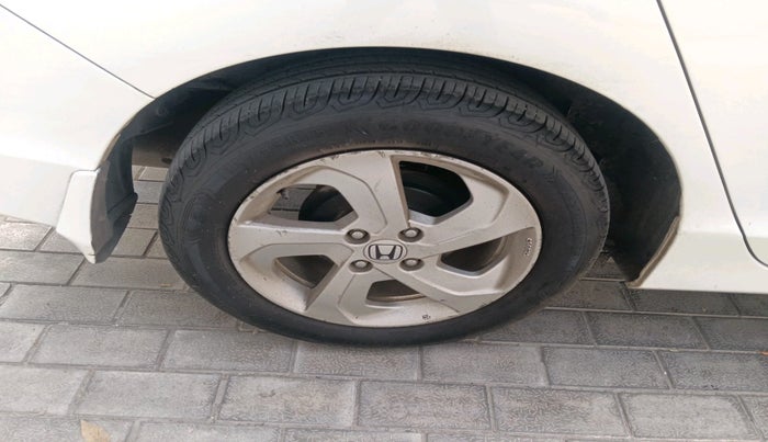 2016 Honda City 1.5L I-VTEC V MT, Petrol, Manual, 90,822 km, tyre