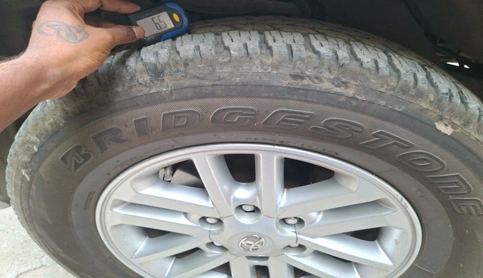 2014 Toyota Fortuner 3.0 4X2 MT, Diesel, Manual, 1,91,571 km, tyre