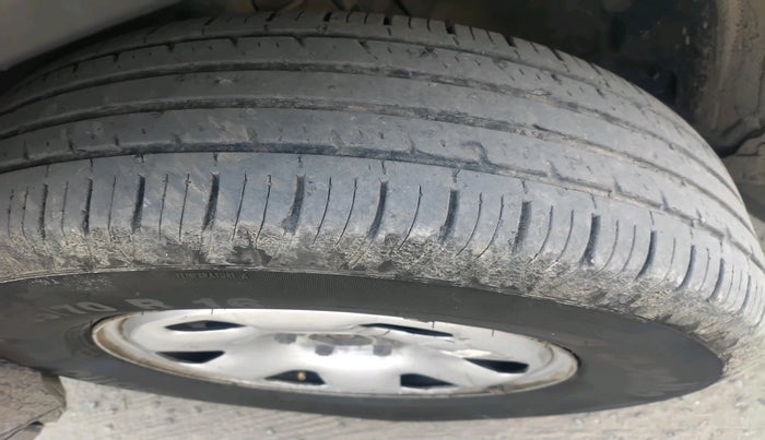 2023 Tata Safari XE, Diesel, Manual, 74,000 km, tyre