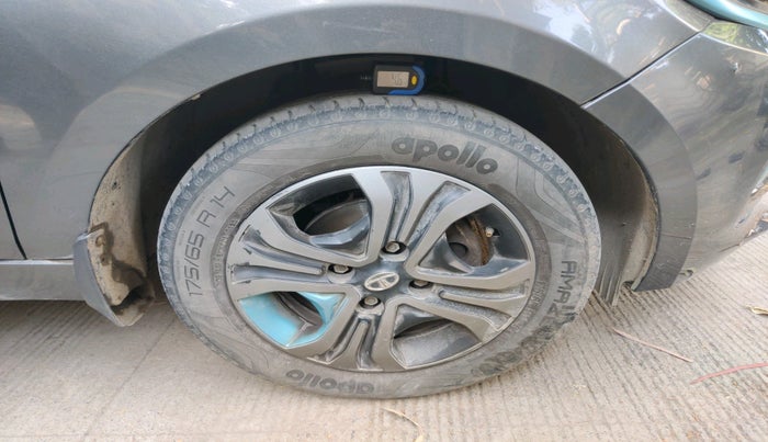 2023 Tata TIGOR EV XZ PLUS, Electric, Automatic, 43,907 km, tyre