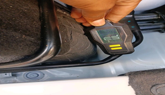 2024 Maruti New Wagon-R VXI CNG 1.0, Petrol, Manual, 9,164 km, tyre