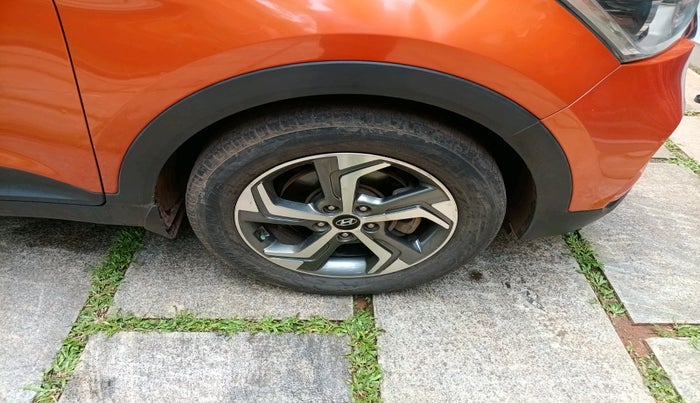 2018 Hyundai Creta SX 1.6 DIESEL DUAL TONE, Diesel, Manual, 59,163 km, tyre