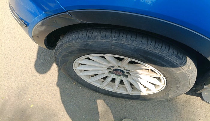 2018 Tata NEXON XE PETROL, Petrol, Manual, 1,10,436 km, tyre