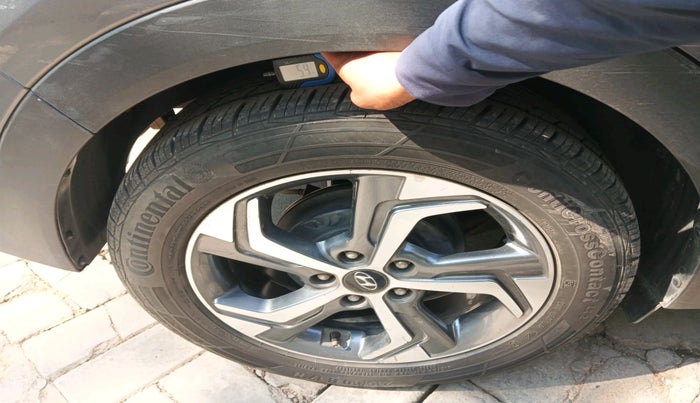 2018 Hyundai Creta SX AT 1.6 PETROL, Petrol, Automatic, 96,797 km, tyre