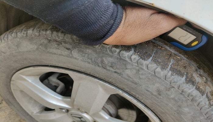 2011 Honda City 1.5L I-VTEC V AT, Petrol, Automatic, 85,189 km, tyre