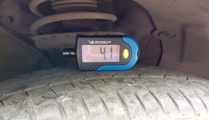 2015 Hyundai Elite i20 SPORTZ 1.2, Petrol, Manual, 78,130 km, tyre