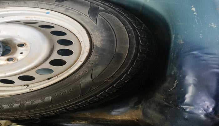 2016 Maruti Baleno SIGMA DIESEL 1.3, Diesel, Manual, 1,49,422 km, tyre